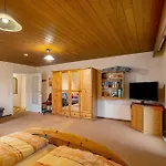 Tatil Evi Gaestehaus Retsch *