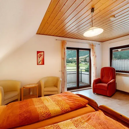 Nyaraló Gaestehaus Retsch *