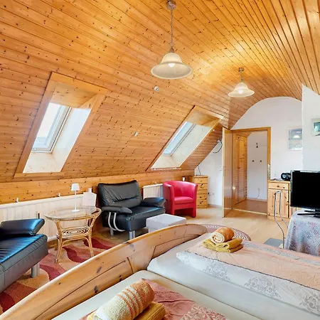 Nyaraló Gaestehaus Retsch Oberkirch